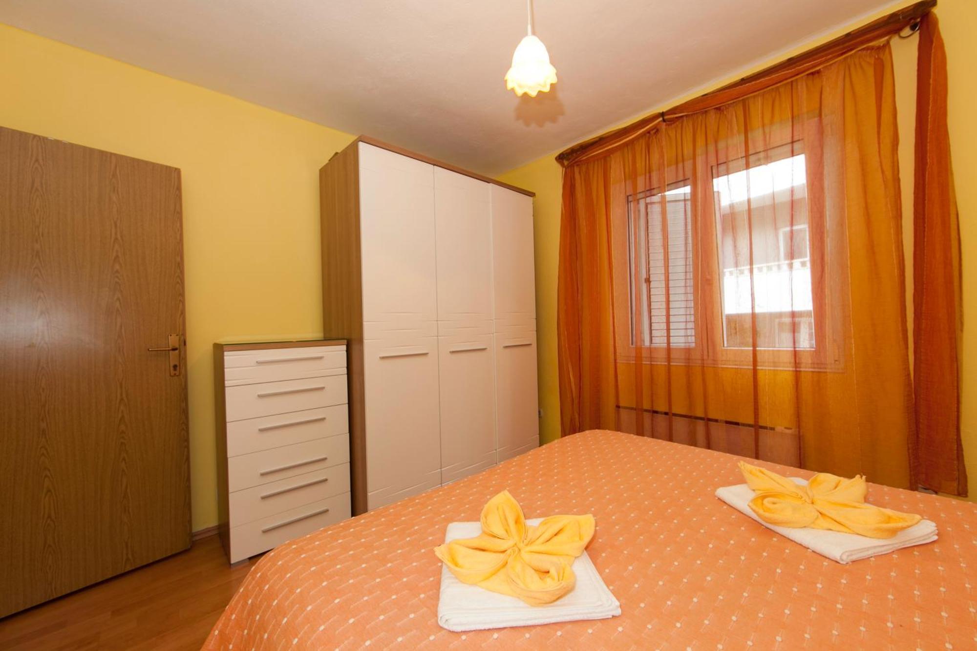 Apartmani Darinka Baška Voda Zewnętrze zdjęcie