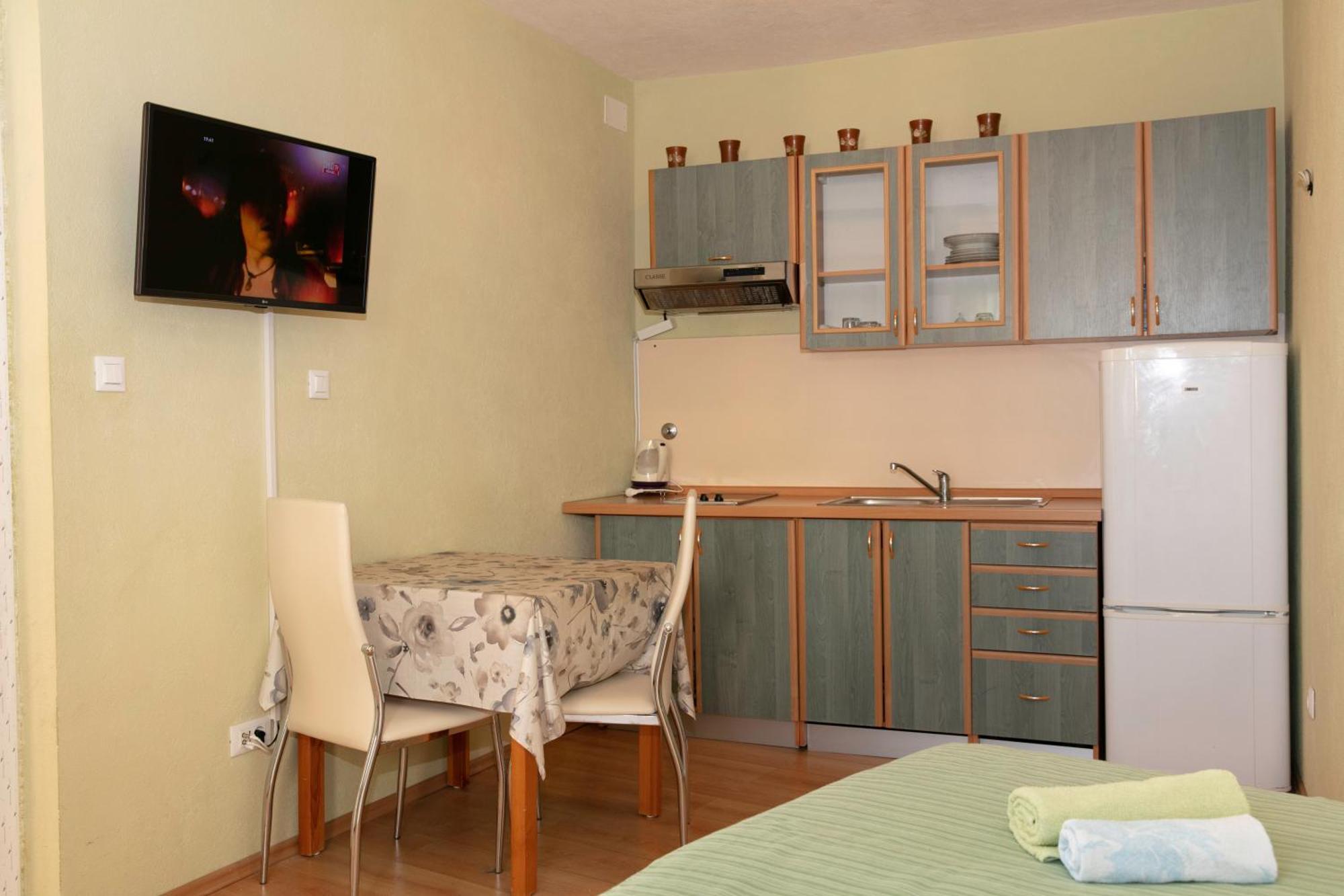 Apartmani Darinka Baška Voda Zewnętrze zdjęcie