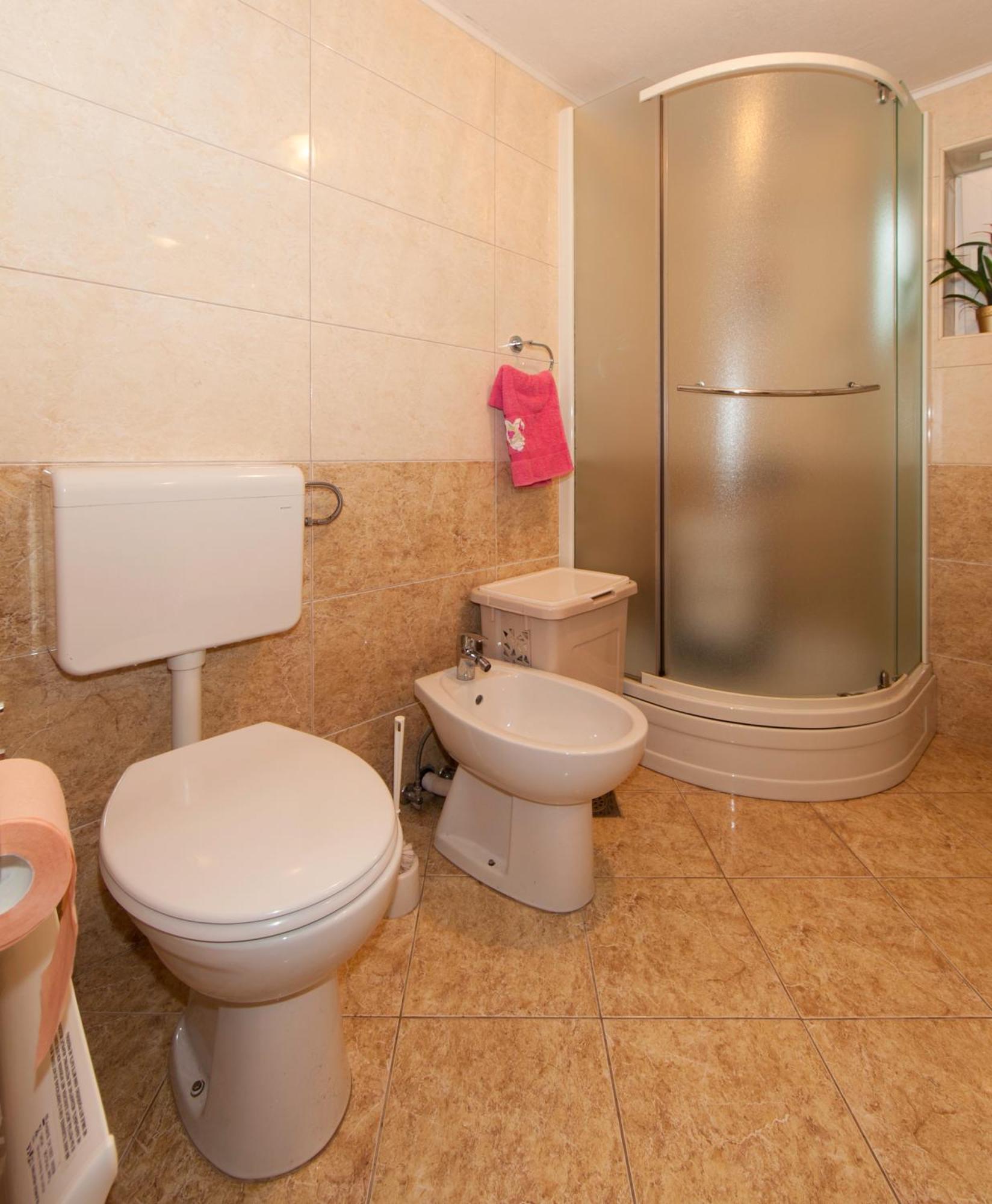Apartmani Darinka Baška Voda Zewnętrze zdjęcie