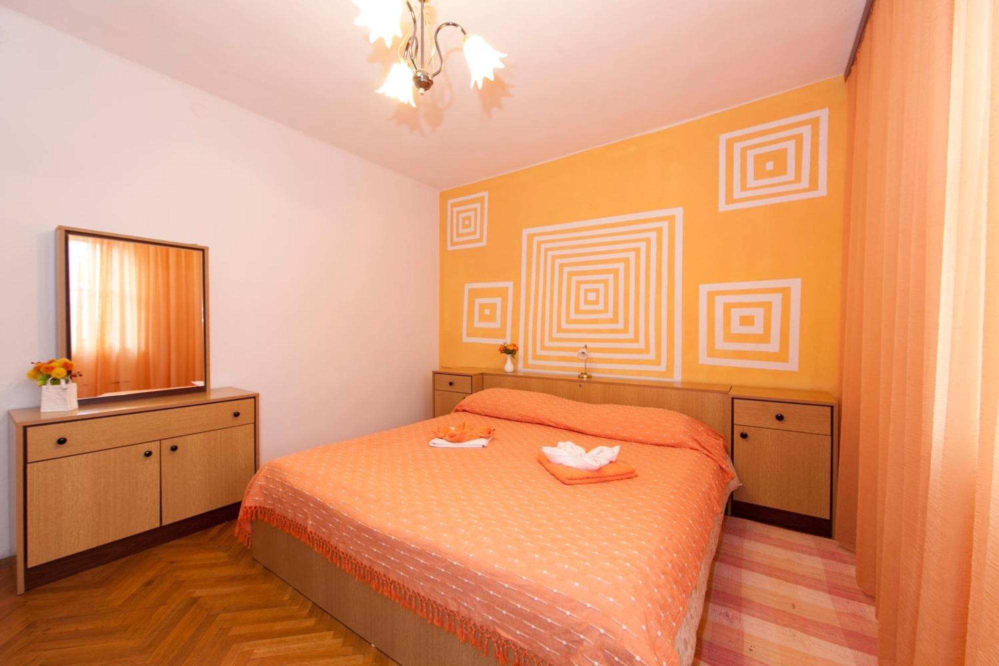 Apartmani Darinka Baška Voda Zewnętrze zdjęcie