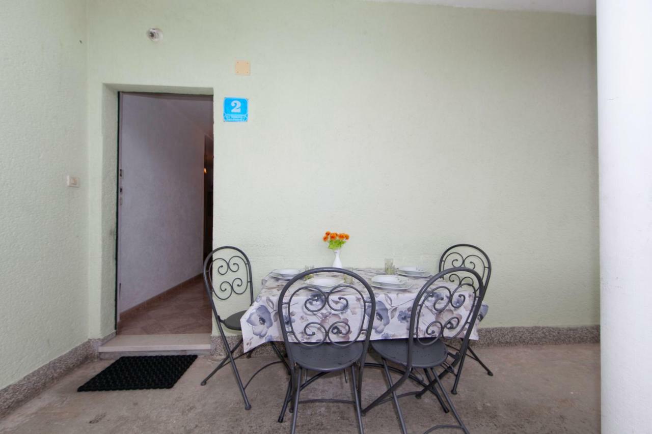Apartmani Darinka Baška Voda Zewnętrze zdjęcie