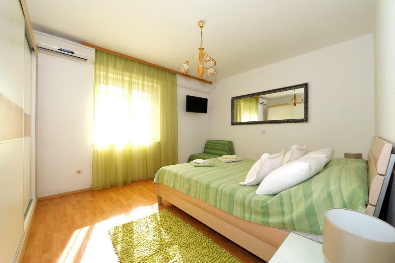 Apartmani Darinka Baška Voda Zewnętrze zdjęcie